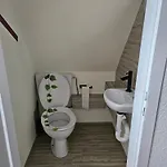Kleinmoellerchen Neu Poserin
