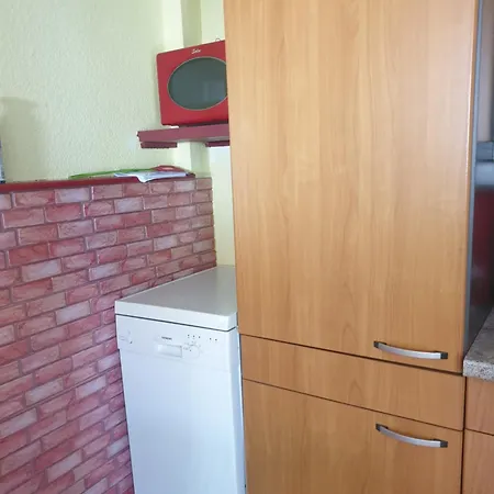 Kleinmoellerchen Neu Poserin